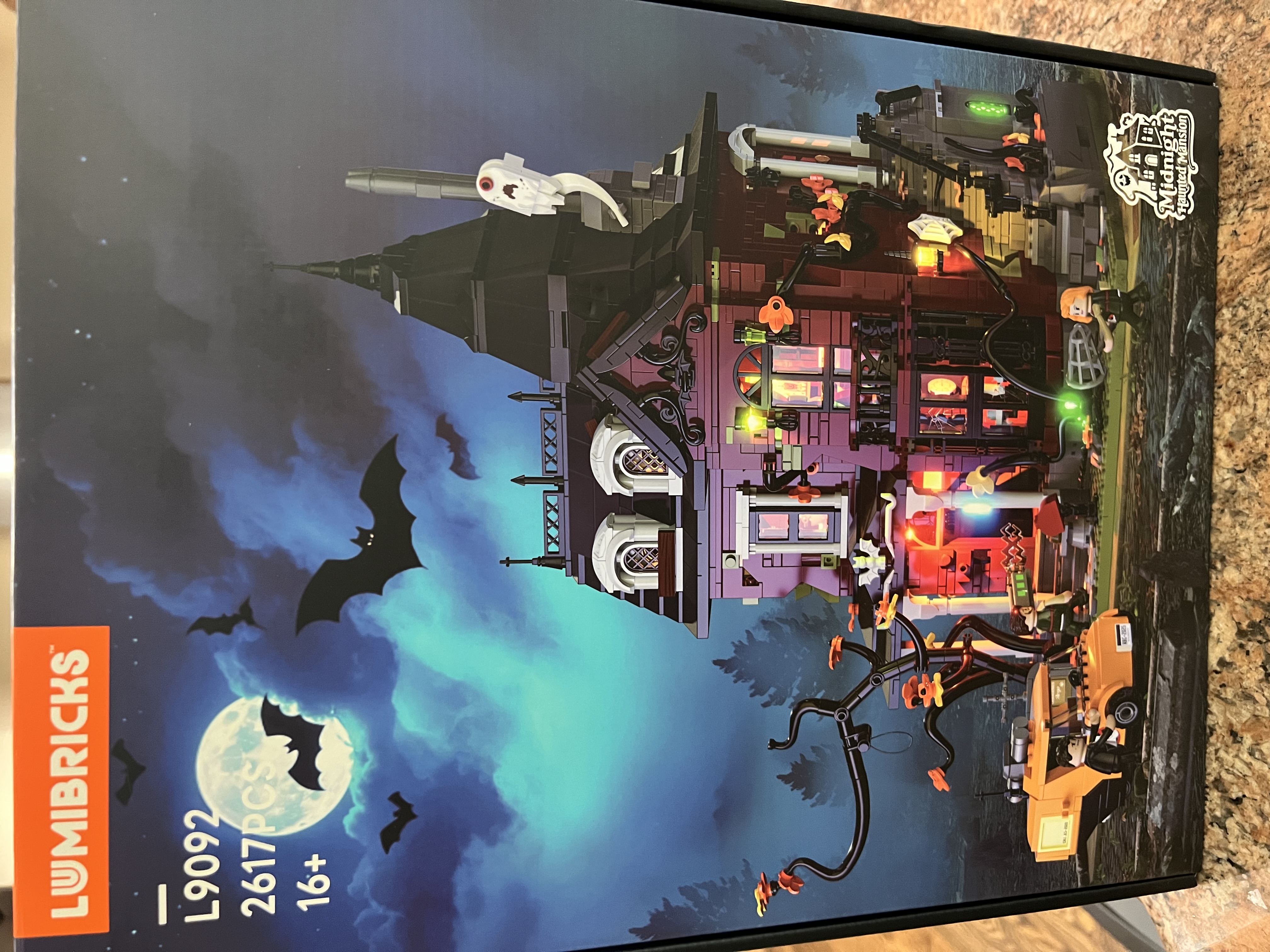 Lumibricks Midnight Haunted Mansion